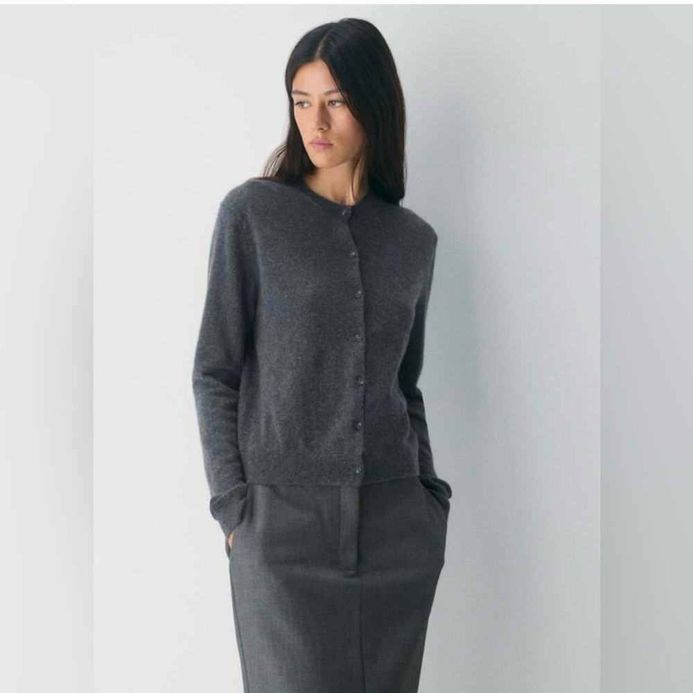Wilfred Cashmere Crew Cardigan